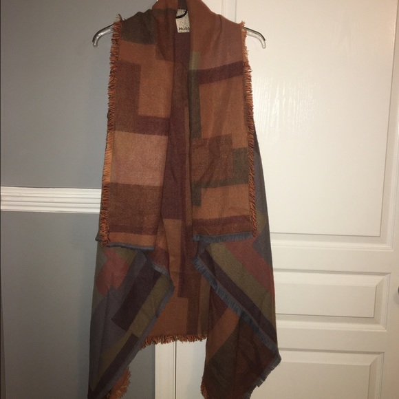 Mudd Jackets & Blazers - Women's Asymmetrical Blanket Vest