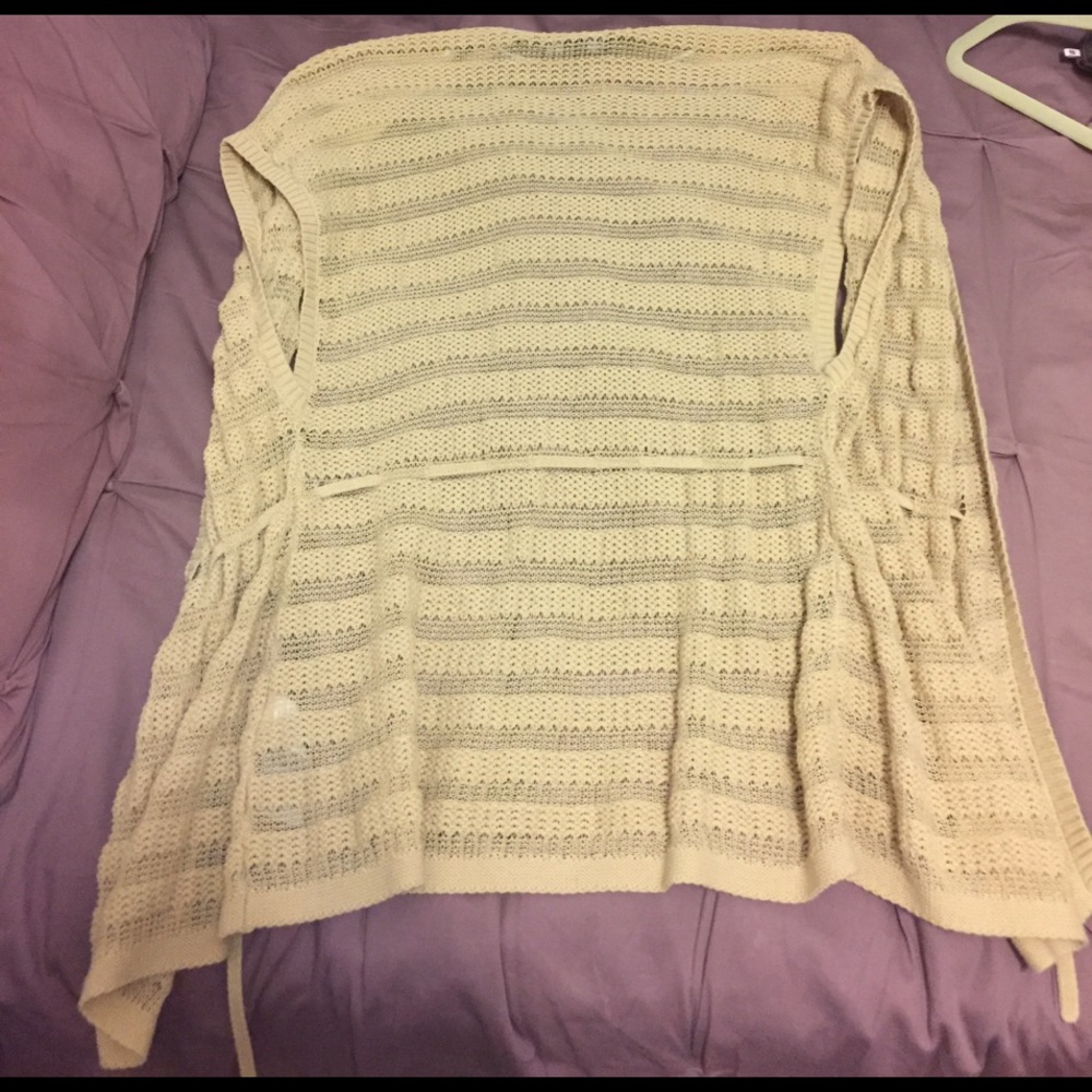 Tommy Hilfiger Women's short sleeve sweater wrap