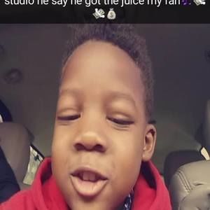 Meet your Posher, Aaron