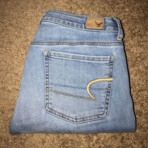 Light wash Jeans