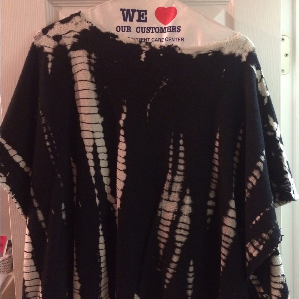 Urban outfitters tie dye poncho