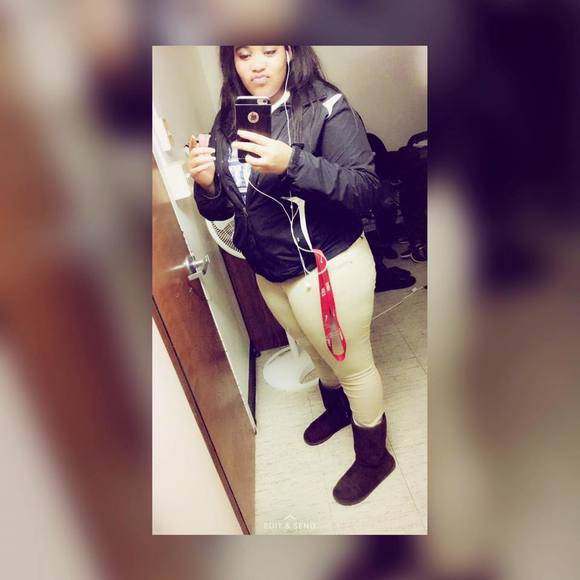 Meet your Posher, Nátášhá - Picture 1 of 1