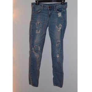 American eagle distressed ripped jeggings size 4