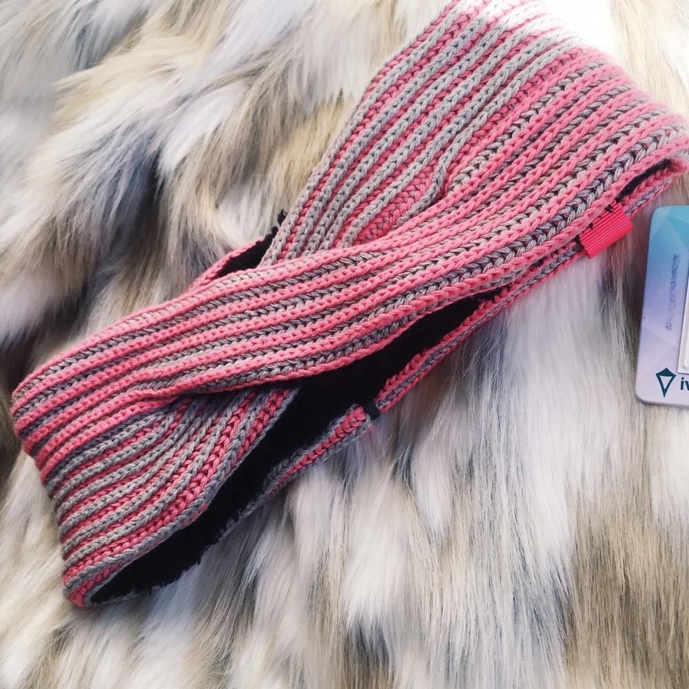 ✨NWT Ivivva Earwarmer