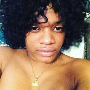 Meet your Posher, Latins