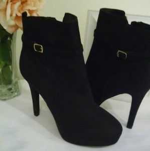Black Felt/Platform Heel-H&M
