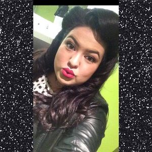 Meet your Posher, Dulce