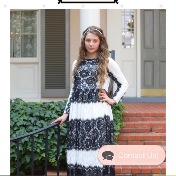 Dainty Jewels  Dresses & Skirts - Dainty Jewells Dress