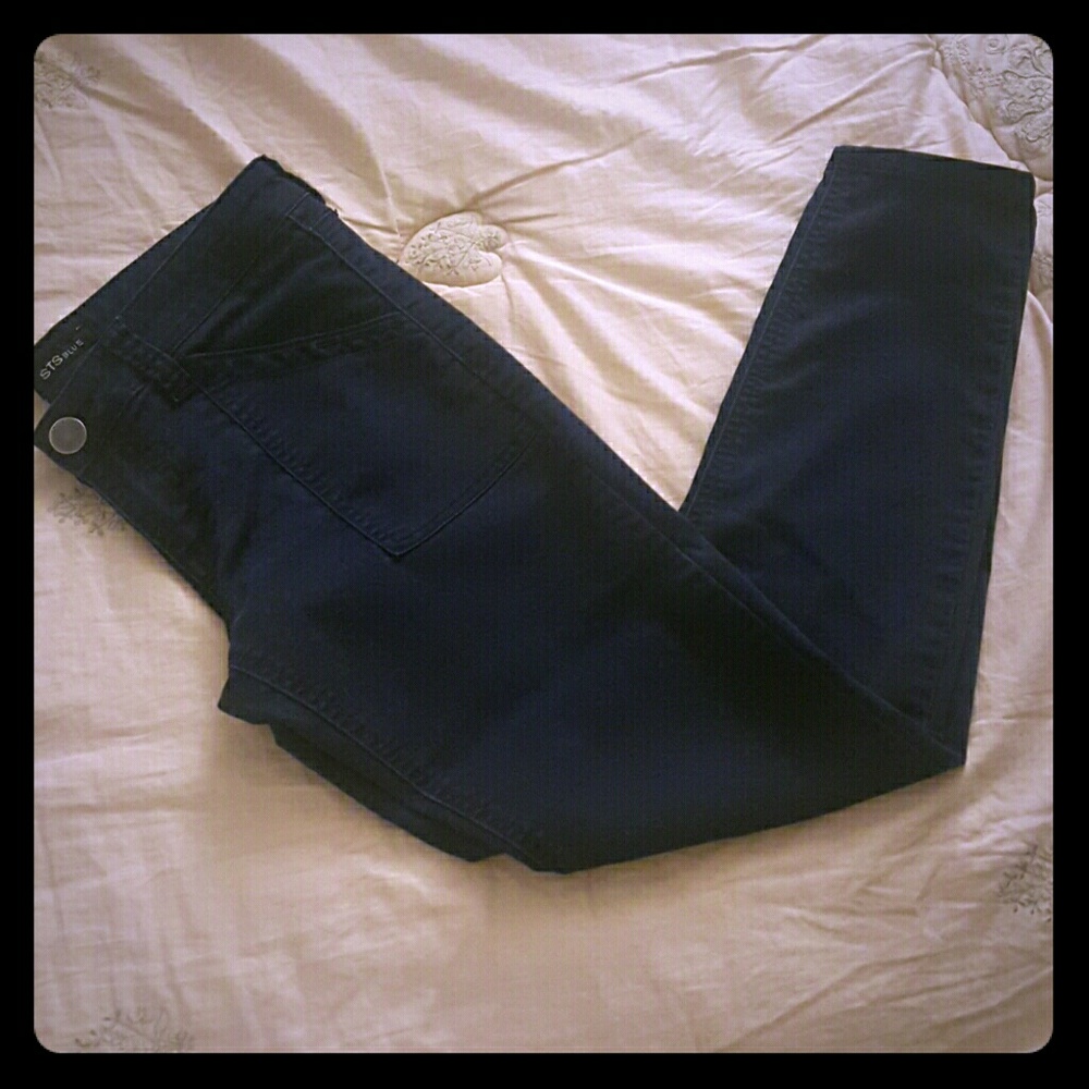 Navy Skinny Cropped Pants by STS Blue
