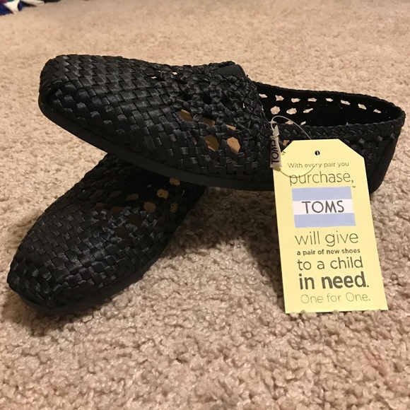 TOMS Shoes - BRAND NEW TOMS