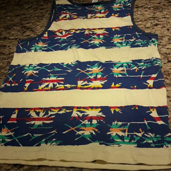 Volc?m Men tank top - Picture 3 of 3