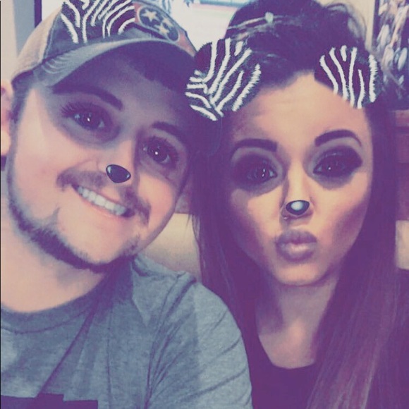 Meet your Posh Ambassador - Manda! 💕 - Picture 5 of 8