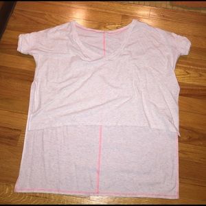 Lululemon High Lo V Neck TShirt