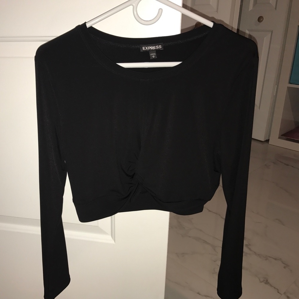 Long sleeves crop top