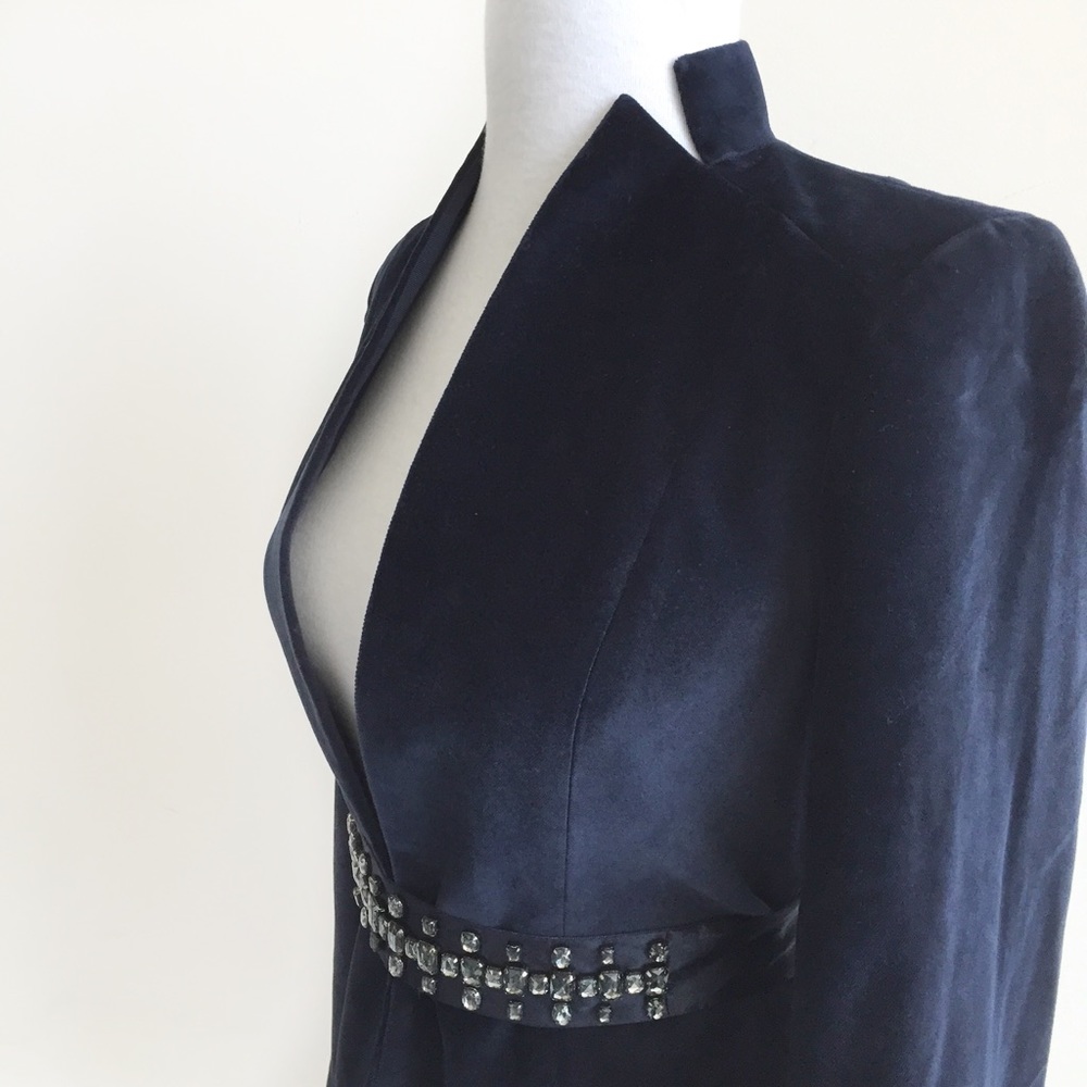 ✨sold✨club monaco • navy velvet beaded belt blazer - Picture 4 of 8
