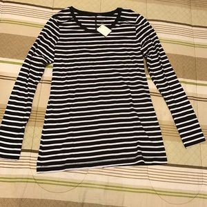 NEW Black and White Stripes Round Neck Tee