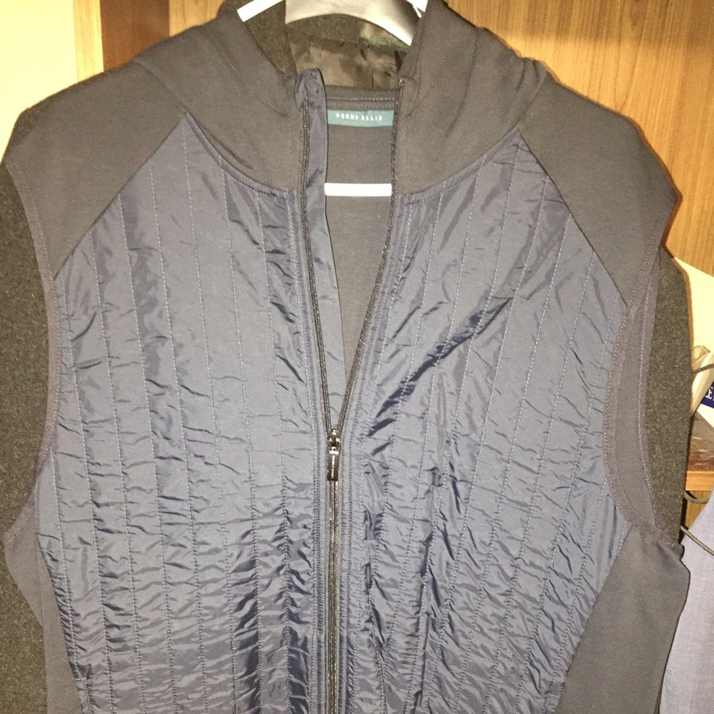 Perry Ellis vest with hoodie
