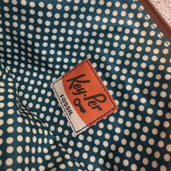 Preloved Fossil tablet pouch - Picture 5 of 8