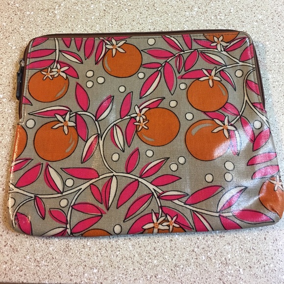 Preloved Fossil tablet pouch - Picture 7 of 8