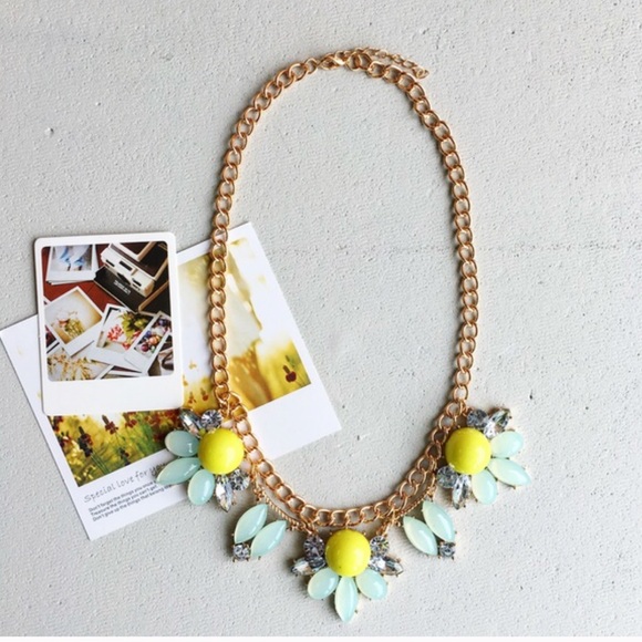 Neon Necklace! - Picture 4 of 8