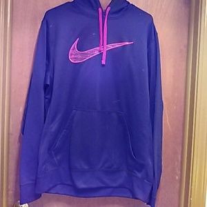 Nike sweatshirt