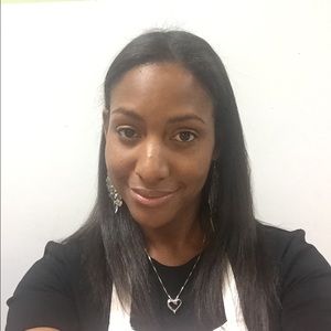 Meet your Posher, Joy