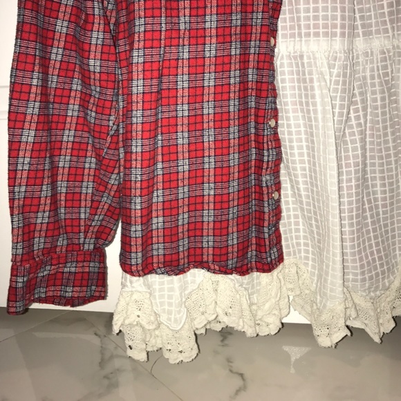 Long Sleeved flowy button down - Picture 2 of 3