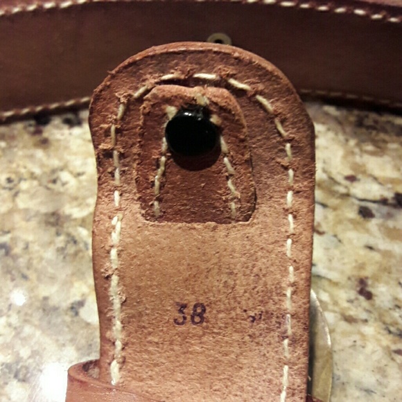 Wells Fargo Agent 1977 belt and buckle - Picture 3 of 4