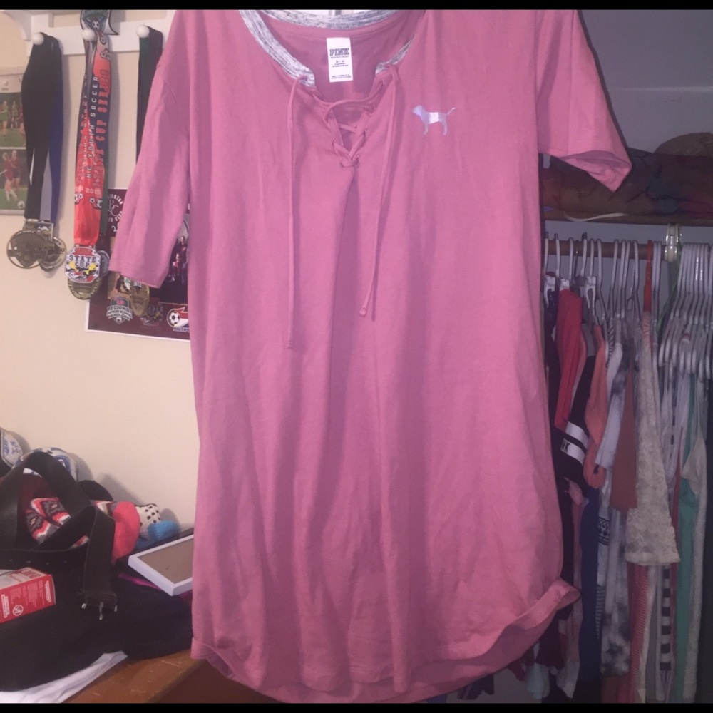 NWOT VS lace up shirt