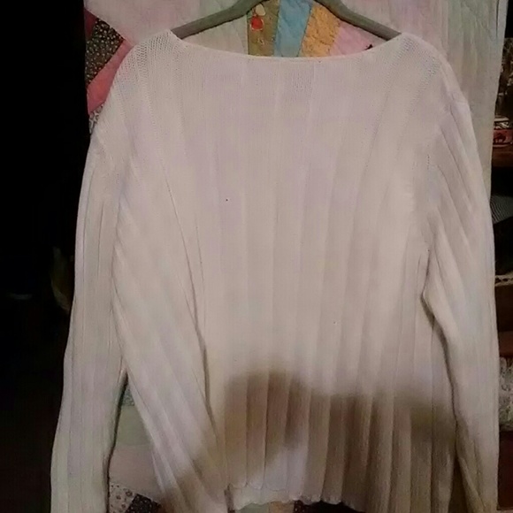 Sweater - Picture 1 of 1