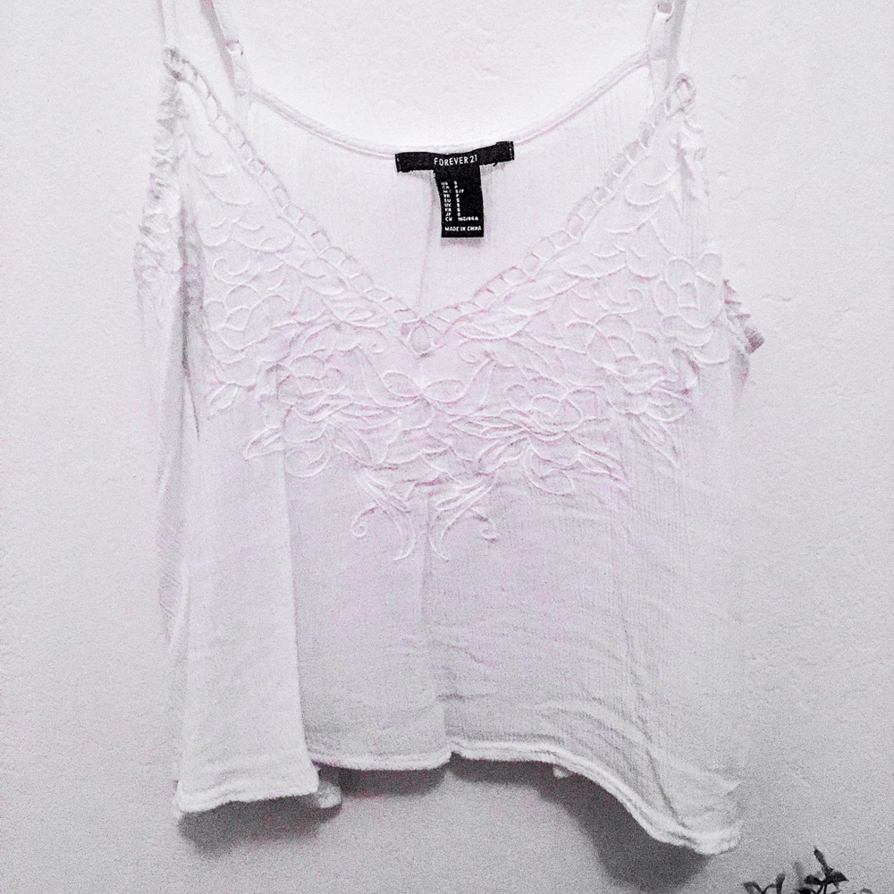 Super cute F21 crochet pattern crop tank top S