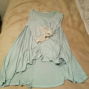 Altar'd State tunic
