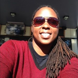 Meet your Posher, Shona