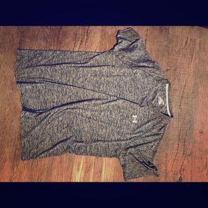 Men's Under Armour workout tee