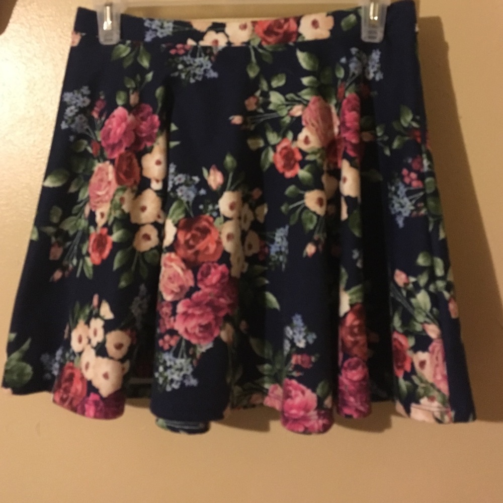 Forever 21 skirt, floral