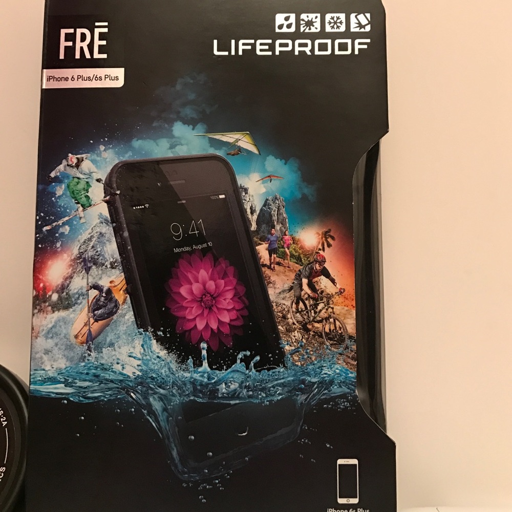 Brand new lifeproof FRE waterproof case LOWEST