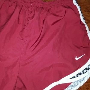 Alabama nike tempos