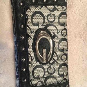 guess wallet