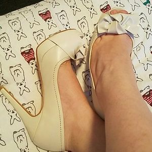 Beige platform heels