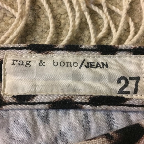 rag & bone Jeans - RAG AND BONE BOYFRIEND JEANS IN SNOW LEOPARD rag & bone Jeans - RAG AND BONE BOYFRIEND JEANS IN SNOW LEOPARD