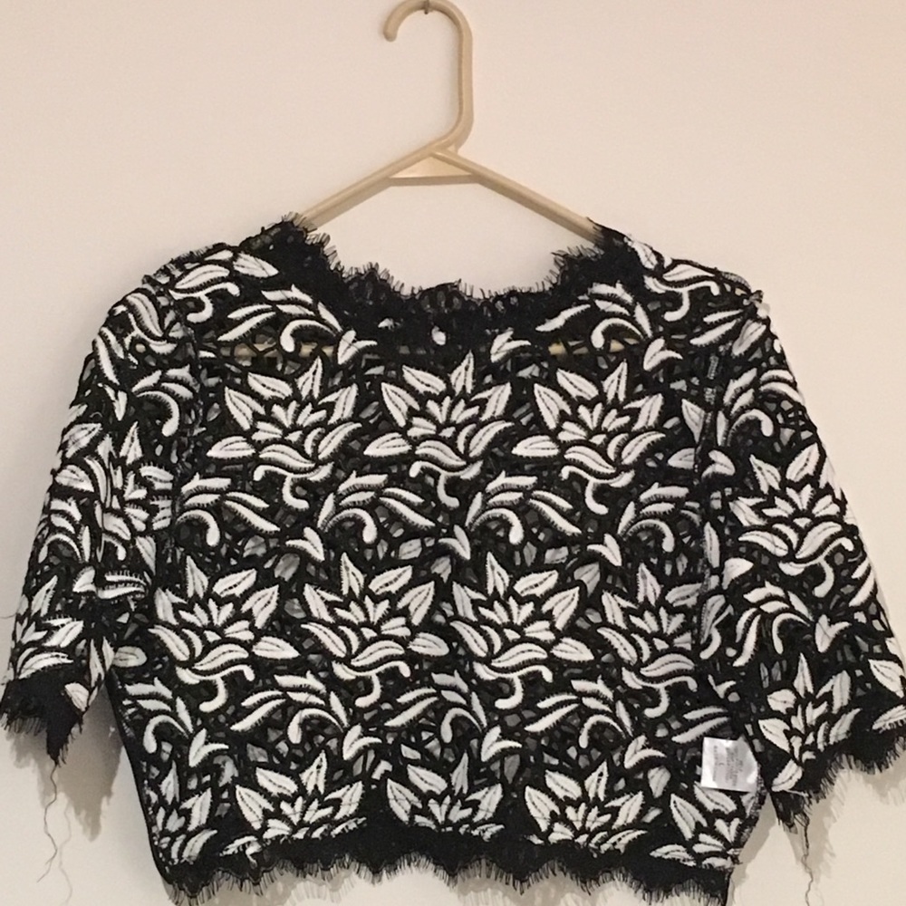 Crop top
