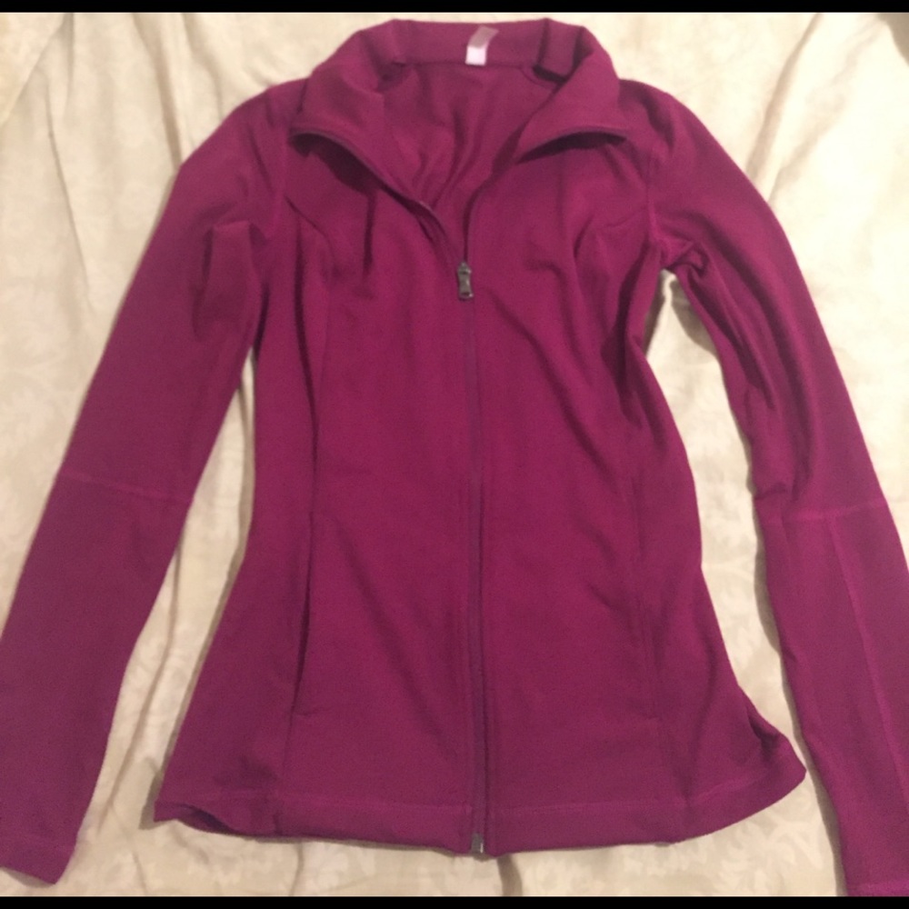 XS Under Armour full zipped jacket