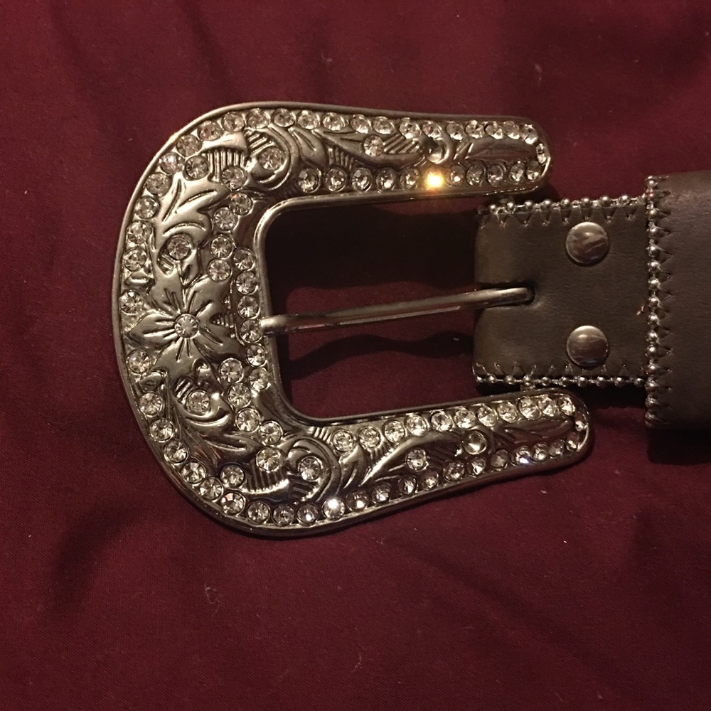Belt - Picture 3 of 5