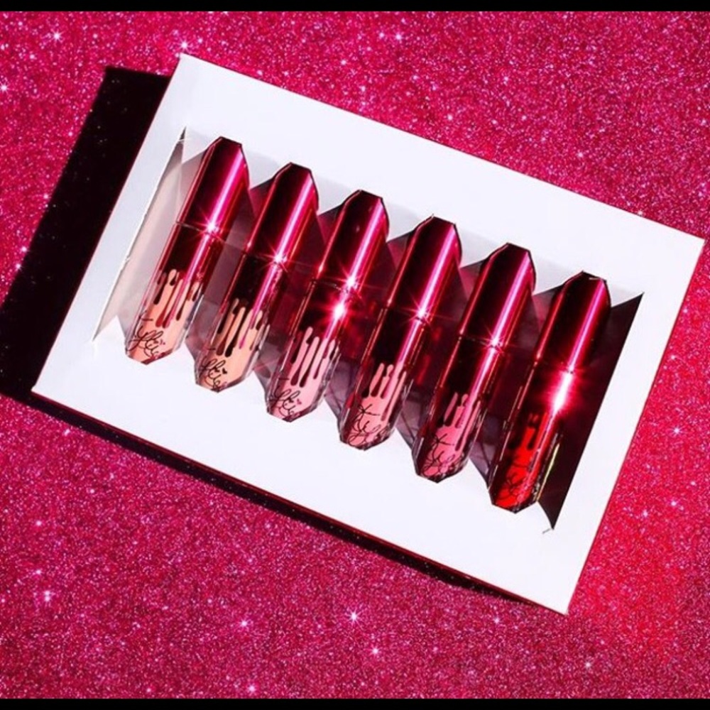 Kylie Valentines Minis