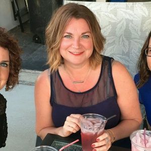 Meet your Posher, Linda