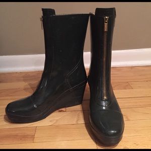 Hunter wedge rain boots