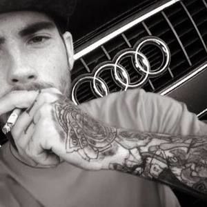 Meet your Posher, Kyle