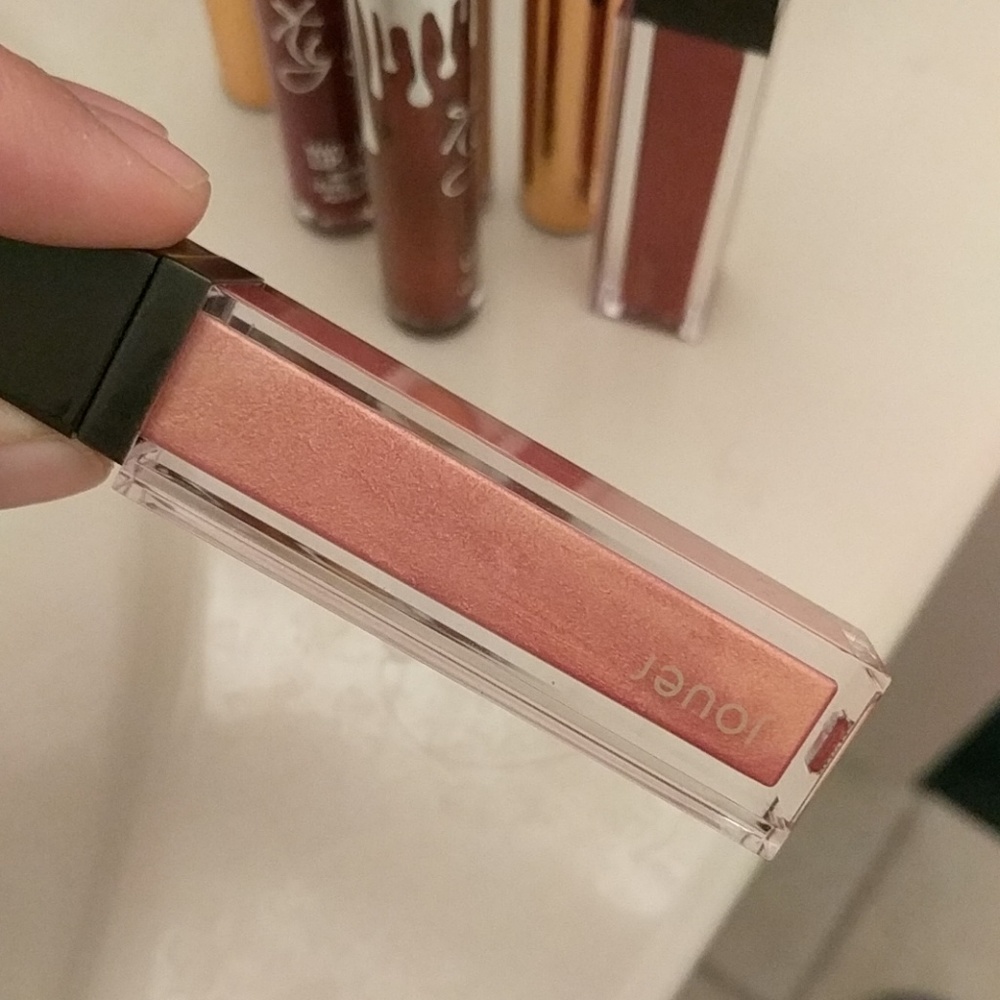Jouer liquid lipstick Papaye shade