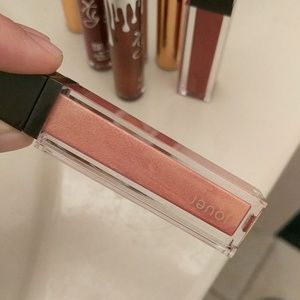Jouer liquid lipstick Papaye shade