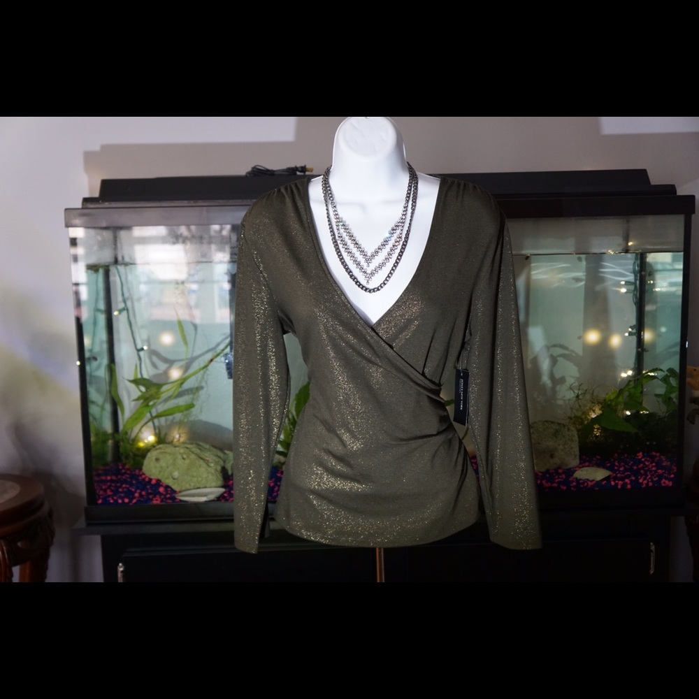 JONES NY 🎉10% OFF 3🎉SEXY DEEP V BLOUSE